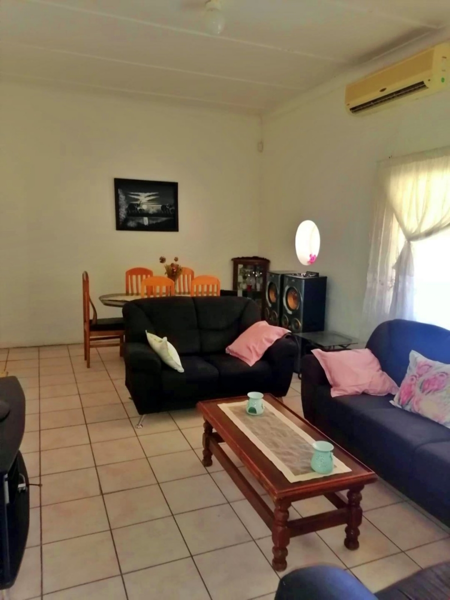 3 Bedroom Property for Sale in Die Rand Northern Cape